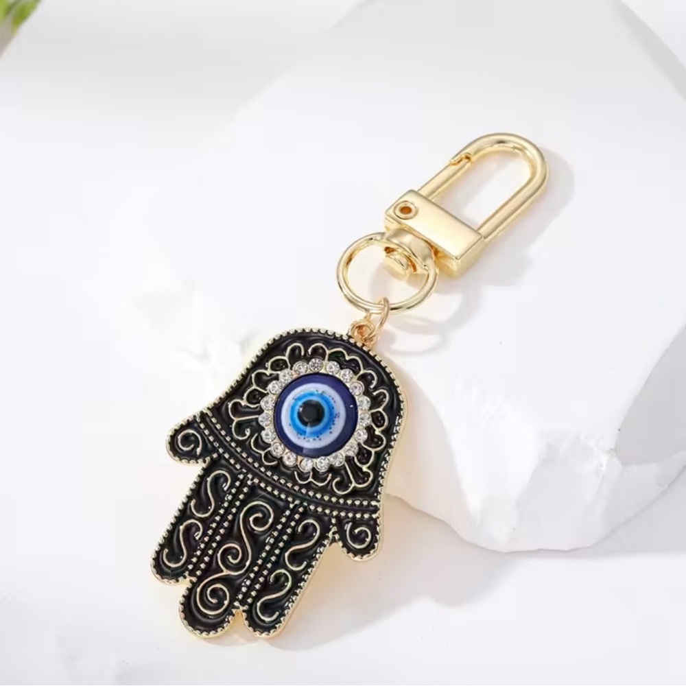 Hamsa Hand Keychains - Picture 4 of 7
